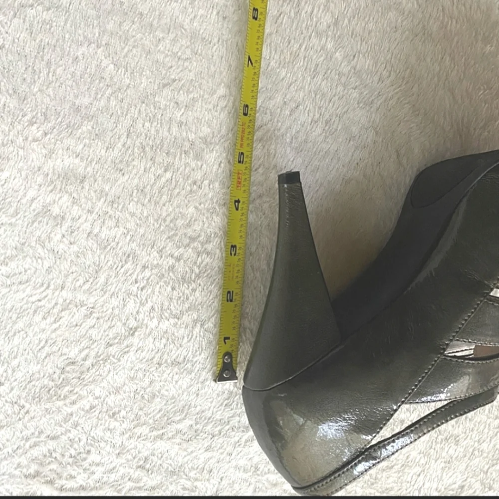 SM New York Peep Toe Bootie Pewter Size 9.5